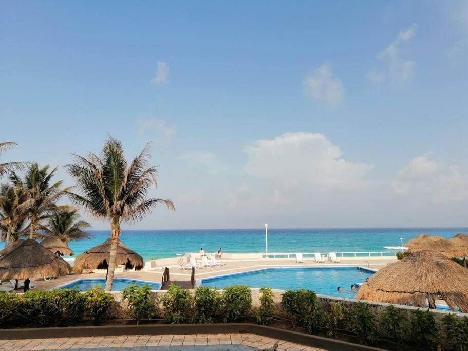 Confortable Depa En Condominio Frente Al Mar! Cancún Exterior foto